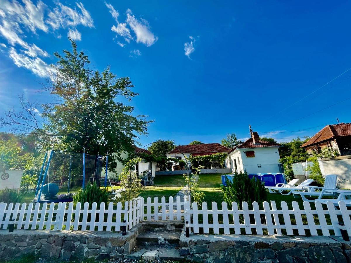 Casa De Sub Deal Demsus Kültér fotó