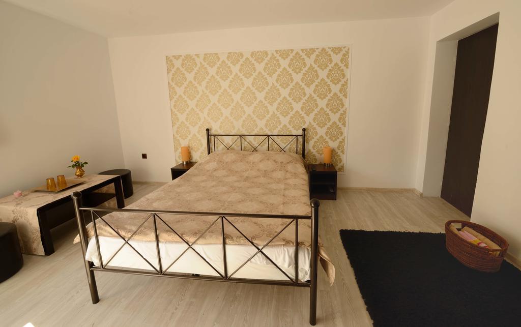 Casa De Sub Deal Demsus Kültér fotó